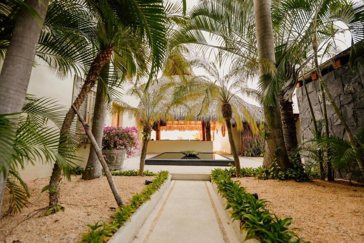 Dream Villa With Private Beach And Catering Zihuatanejo Exterior photo